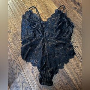 Elegant Black Lace Bodysuit Size 3XL